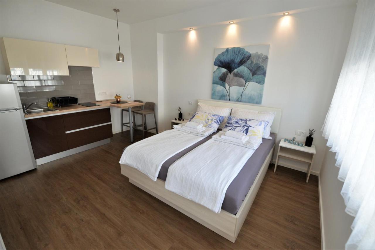 Envi Apartments Murter Exterior foto