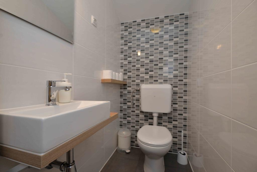 Envi Apartments Murter Exterior foto